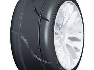 Reifen GRP REVO W04 XM2 NEU medium